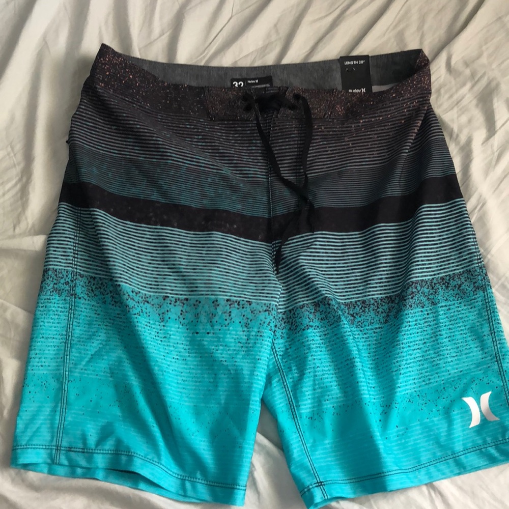 Hurley phantom swim trunks waist 32” lenth 20”